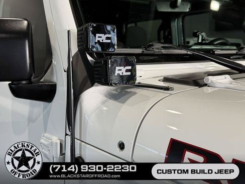 Used 2023 Jeep Gladiator Rubicon w/ Trailer Tow Package AWD/4WD image 30