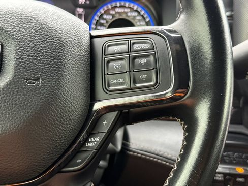 Used 2022 RAM 3500 Limited AWD/4WD image 27