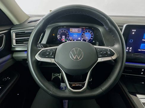 Used 2024 Volkswagen Atlas Peak Edition SEL image 11