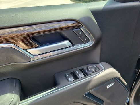 New 2026 GMC Sierra 1500 Elevation w/ Elevation Premium Package image 15