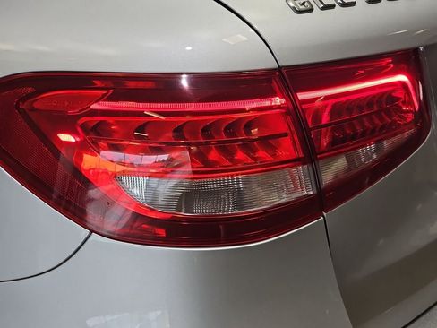 Used 2016 Mercedes-Benz GLC 300 4MATIC image 37