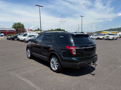 Used 2014 Ford Explorer XLT w/ Equipment Group 202A FWD image 5