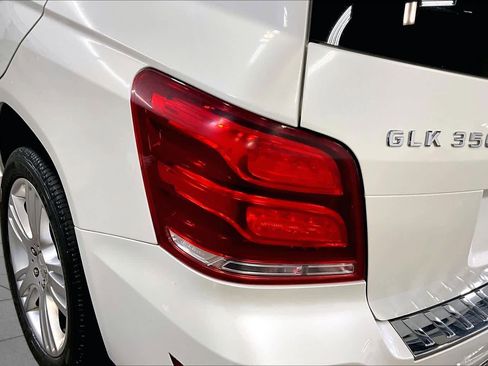 Used 2013 Mercedes-Benz GLK 350 4MATIC image 27