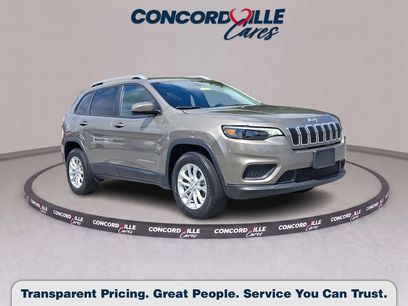Used 2020 Jeep Cherokee Latitude w/ Cold Weather Group