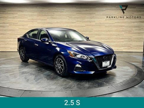 Used 2020 Nissan Altima 2.5 S FWD image 1