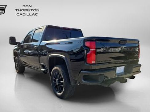 Used 2025 Chevrolet Silverado 2500 LTZ w/ LTZ Plus Package AWD/4WD image 3
