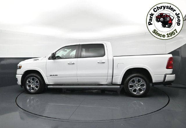 Used 2025 RAM 1500 Big Horn AWD/4WD image 3