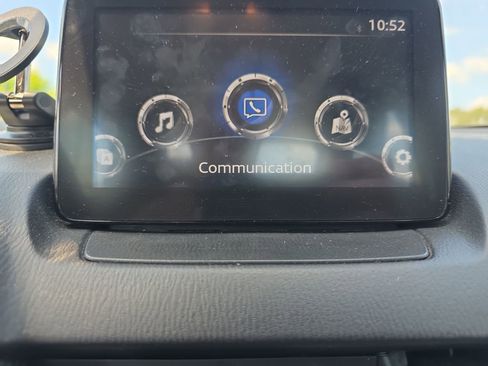 Used 2020 Toyota Yaris LE FWD image 25