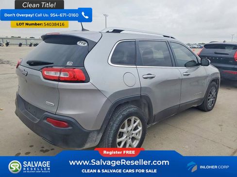 Used 2015 Jeep Cherokee Latitude AWD/4WD image 5
