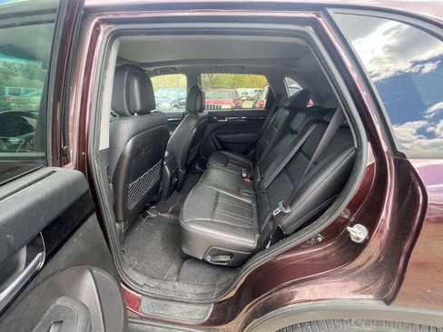 Used 2015 Kia Sorento EX w/ EX V6 Touring Package AWD/4WD image 14