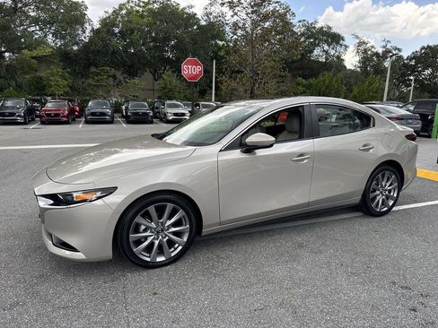 Certified 2023 MAZDA MAZDA3 s FWD image 10