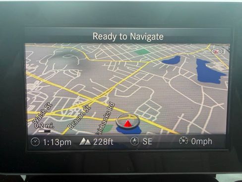 Used 2019 Mercedes-Benz GLC 300 4MATIC image 17
