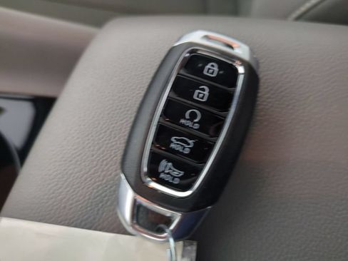 Used 2023 Hyundai Elantra SEL w/ Convenience Package FWD image 36