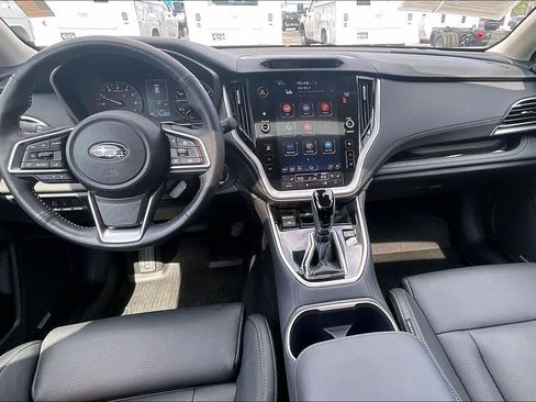 Used 2025 Subaru Outback Touring AWD/4WD image 16