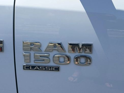 Used 2020 RAM 1500 Tradesman w/ Chrome Plus Package RWD image 8