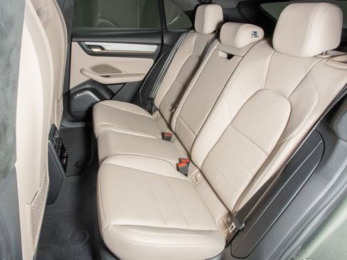 Certified 2024 Porsche Macan Turbo Electric image 27