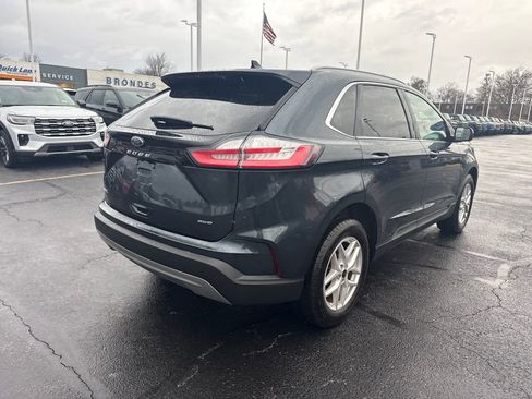 Used 2024 Ford Edge SEL w/ Convenience Package image 7