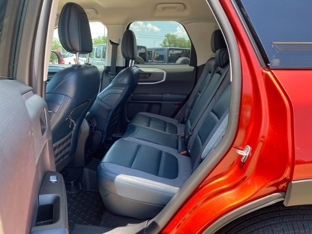 Used 2022 Ford Bronco Sport Outer Banks AWD/4WD image 13