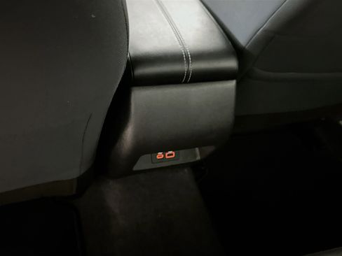 Used 2023 Nissan Altima 2.5 SV w/ SV Premium Package image 29