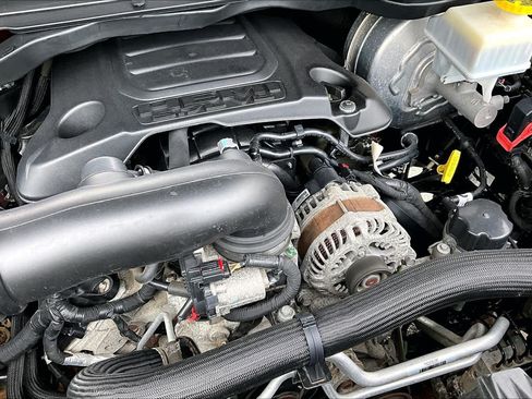 Used 2019 RAM 1500 Big Horn AWD/4WD image 31