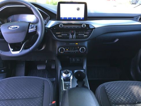Used 2024 Ford Escape Active AWD/4WD image 23