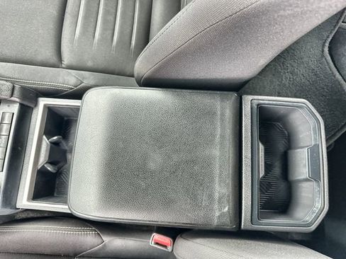 Used 2024 Toyota Tacoma TRD Off-Road image 24