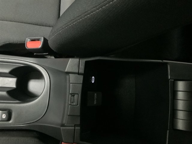 Used 2025 Toyota Corolla LE FWD image 32