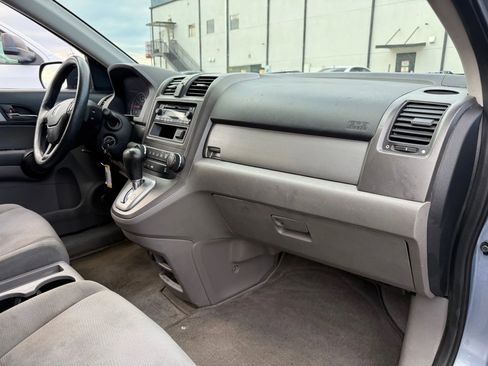 Used 2011 Honda CR-V LX image 19