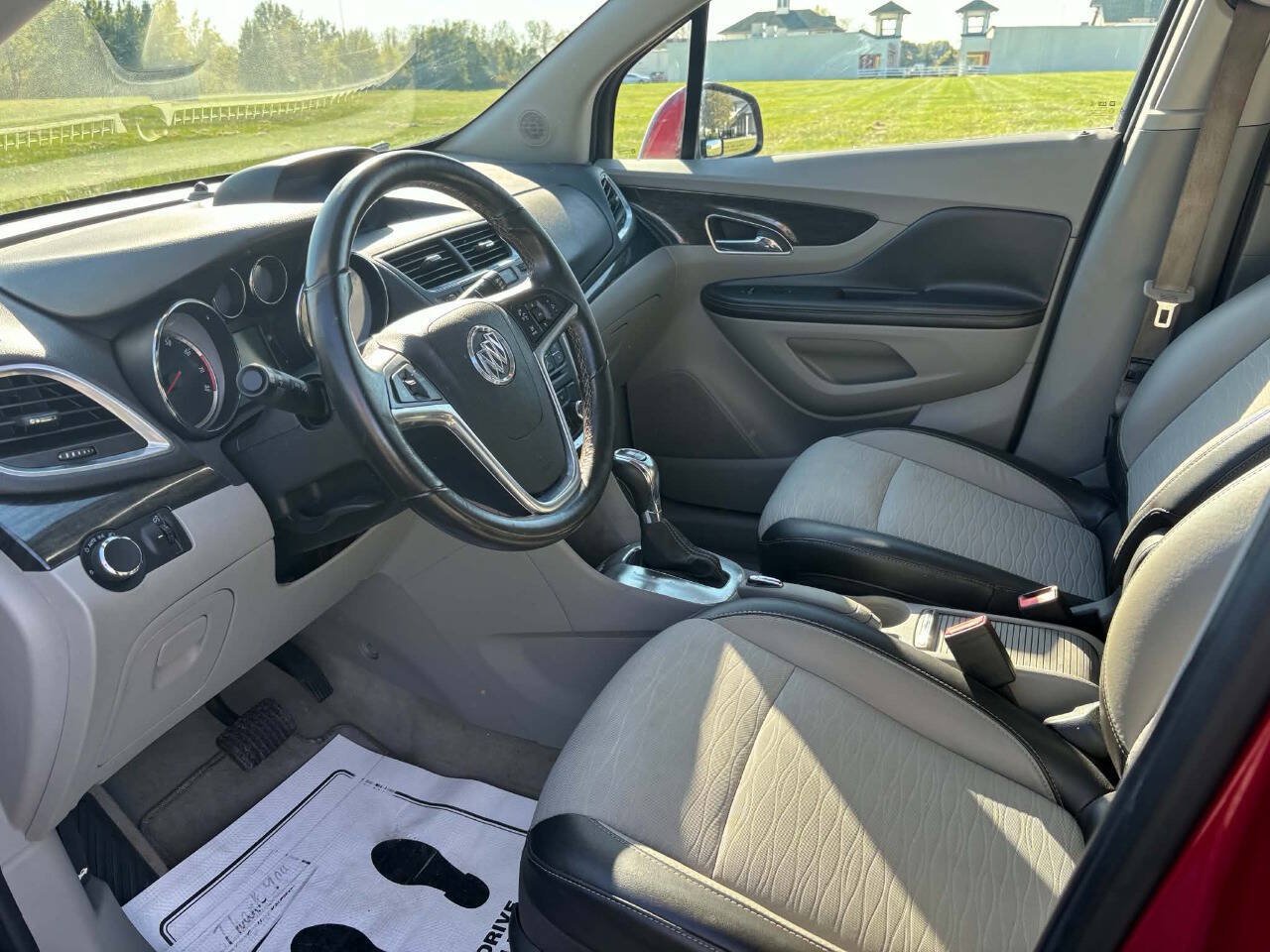 Used 2015 Buick Encore FWD image 8