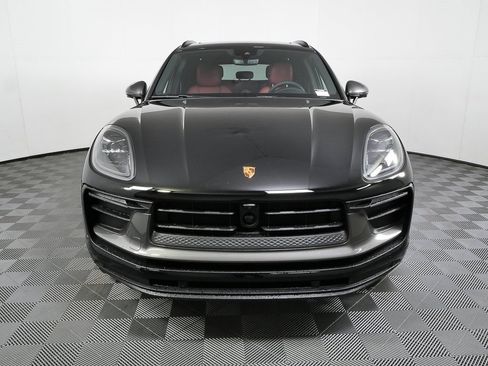 New 2026 Porsche Macan Turbo image 35