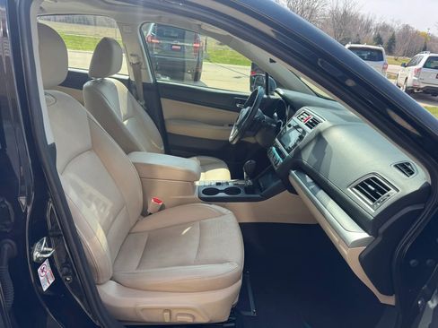Used 2017 Subaru Legacy 2.5i Limited AWD/4WD image 13
