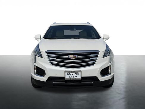 Used 2017 Cadillac XT5 Luxury w/ Driver Awareness Package FWD image 3