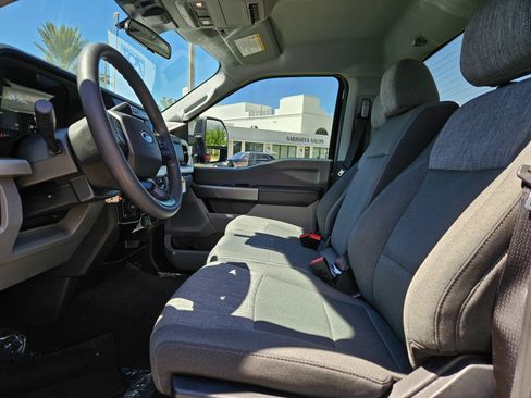 New 2025 Ford F350 XLT AWD/4WD image 32