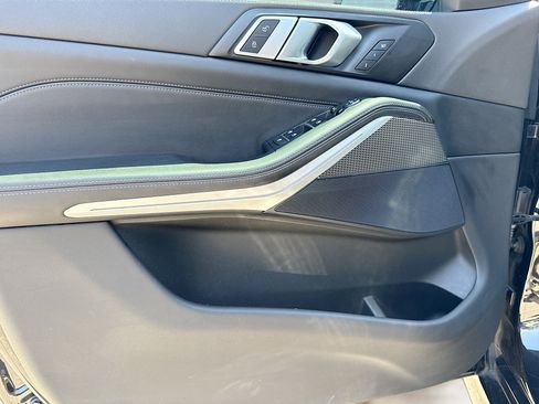 Used 2023 BMW X5 xDrive40i w/ Executive Package image 22