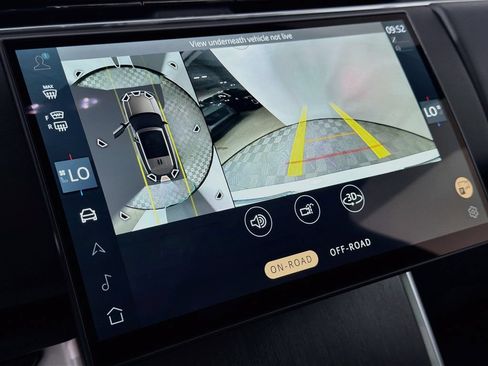 New 2027 Land Rover Range Rover SE AWD/4WD image 14