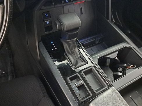 Used 2023 Toyota Tundra SR image 30