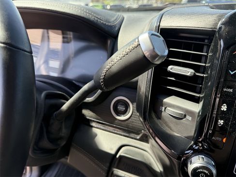 Used 2024 RAM 3500 Limited image 21