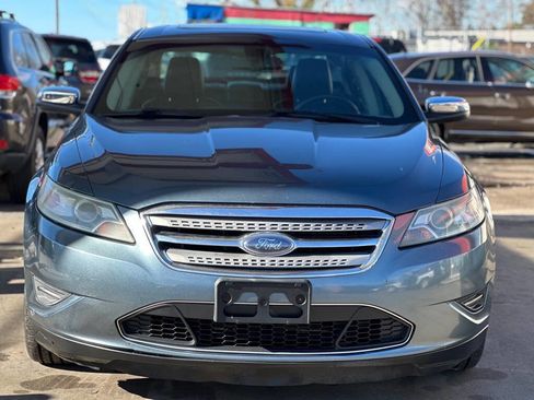 Used 2010 Ford Taurus Limited image 2