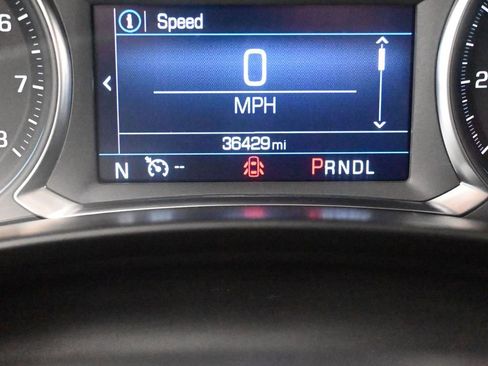 Used 2024 Chevrolet Equinox LT image 36