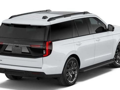 New 2026 Ford Expedition Platinum AWD/4WD image 3