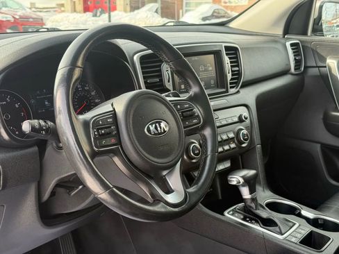 Used 2017 Kia Sportage EX w/ EX Premium Package image 18