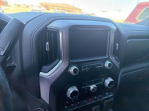 Used 2019 GMC Sierra 1500 SLT w/ SLT Premium Plus Package image 11