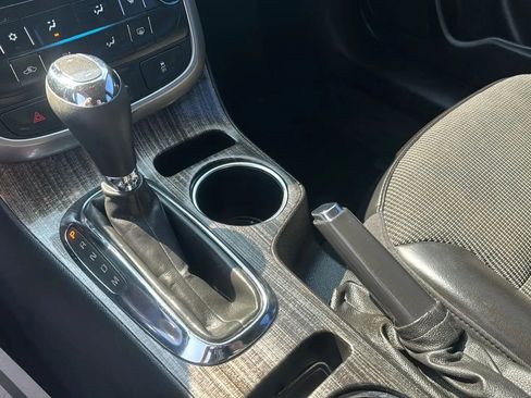 Used 2014 Chevrolet Malibu LT w/ Power Convenience Package image 20