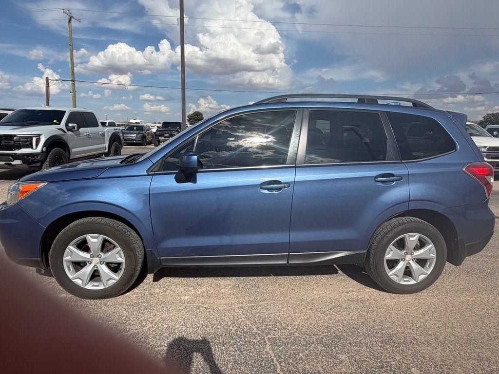Used 2016 Subaru Forester 2.5i Limited AWD/4WD image 4