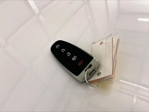 Used 2014 Ford Edge Sport w/ Driver Entry Package AWD/4WD image 10