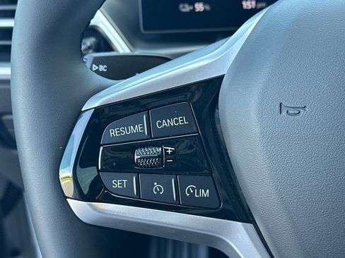 Used 2025 BMW i4 eDrive40 image 30