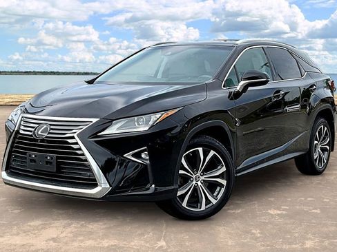 Used 2019 Lexus RX 350 FWD w/ Navigation Package image 1