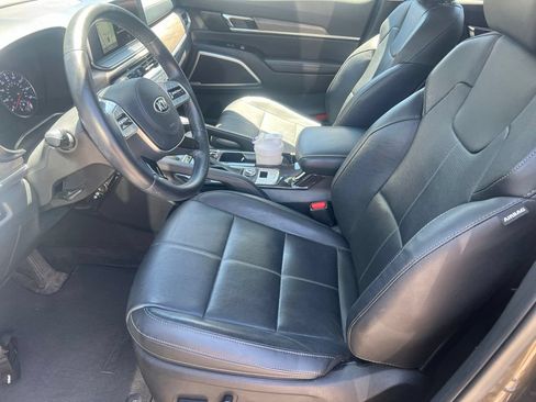 Used 2021 Kia Telluride EX w/ EX Premium Package AWD/4WD image 4