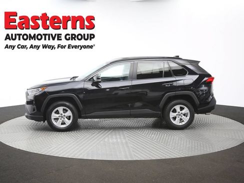 Used 2021 Toyota RAV4 XLE AWD/4WD image 58