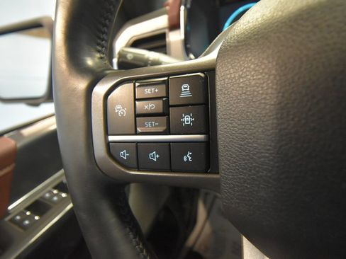 Used 2021 Ford F150 Lariat w/ Equipment Group 502A High image 13